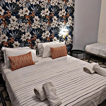 Firenze24 * Naples